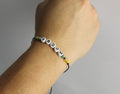 Pulsera "Vroom Vroom" — Un recordatorio de esperanza en tu muñeca